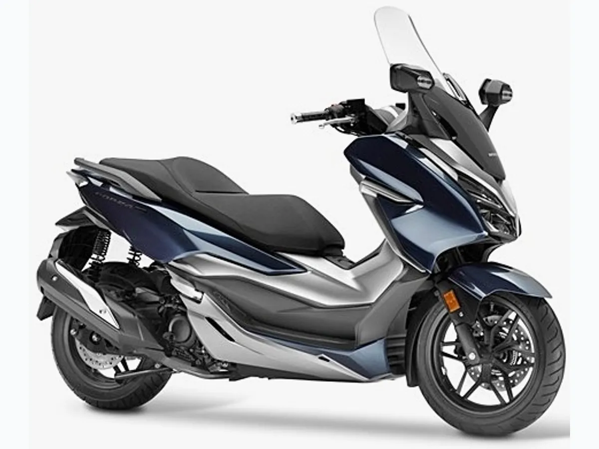 Honda Forza 300
