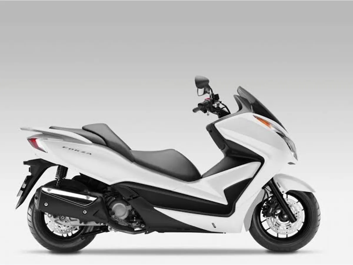 Honda Forza 300